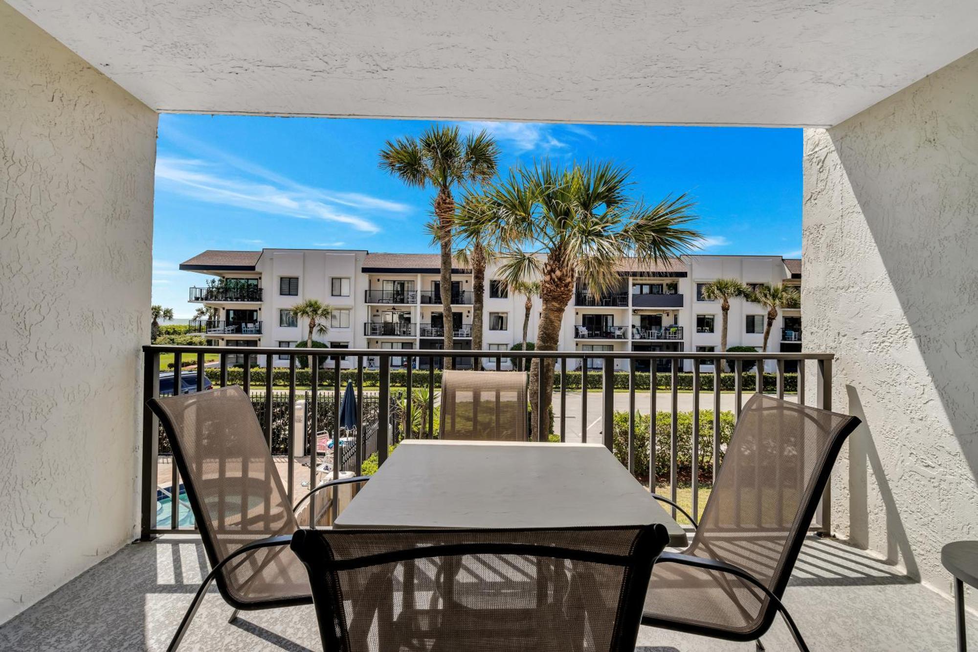 Cape Winds Resort Cape Canaveral Exterior foto