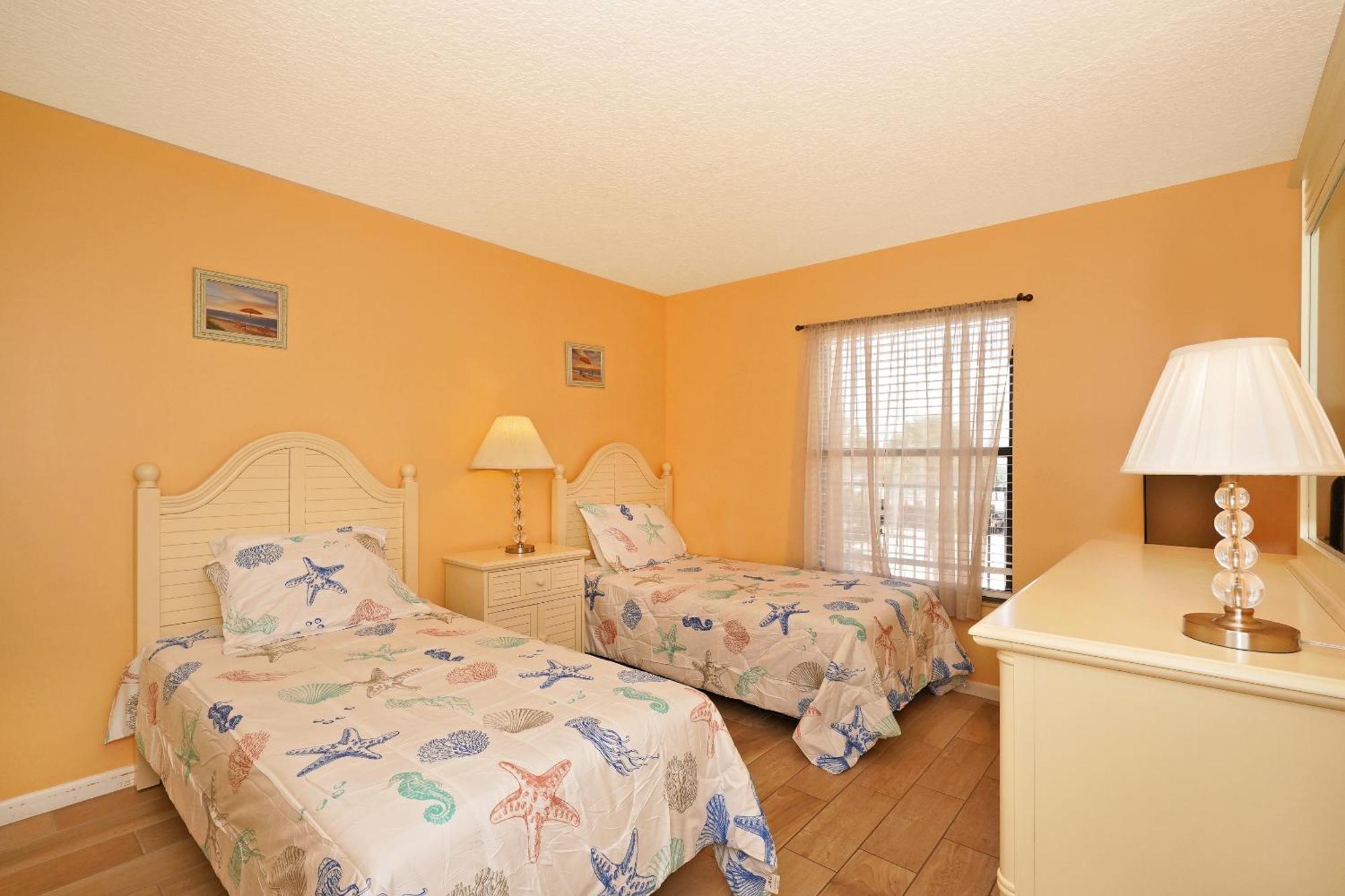 Cape Winds Resort Cape Canaveral Exterior foto